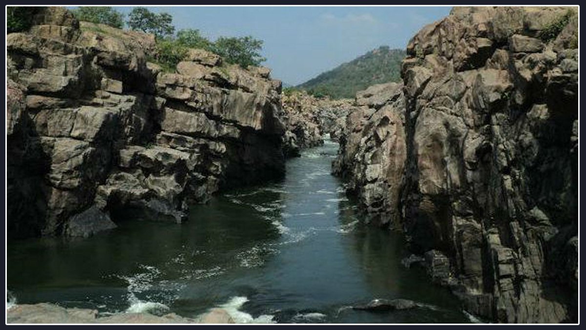 We will definitely build Meghadatu Dam across Cauvery