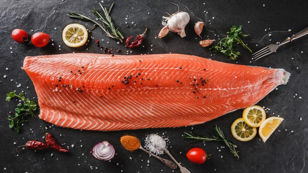 What is the list of health benefits of salmon in tamil